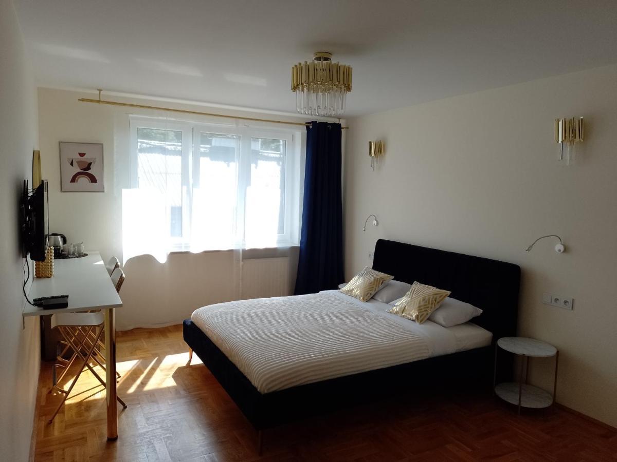 Alexa D'Oro Rooms Krasków Εξωτερικό φωτογραφία